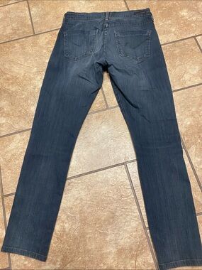 Citizens of Humanity Size 26 Med. Rise Skinny Jeans in Navy Blue Chic Denim